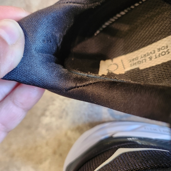 HOKA One One Clifton 8 Black & White Women's Size 6 Running Shoes - Picture 9 of 16